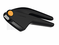 Valkosipulinpuristin Fiskars Functional Form